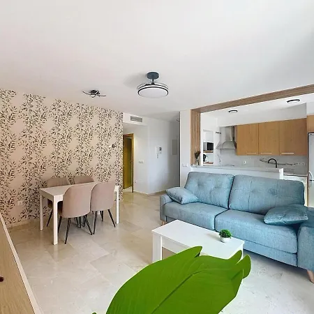 Urban Sunset Apartment *